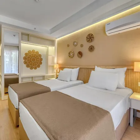 Hotelli Park (adults Only) 2*